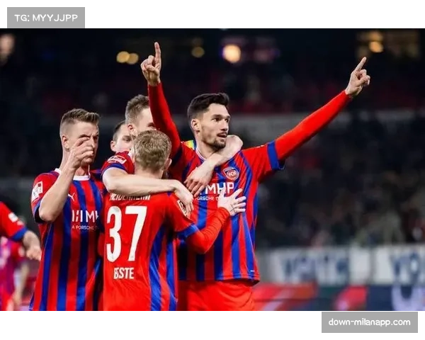 德甲保级军团竞争激烈 第12至16名分差仅有3分